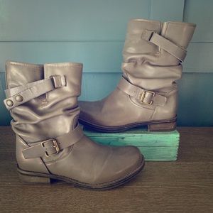 Eric Michael Laguna boot